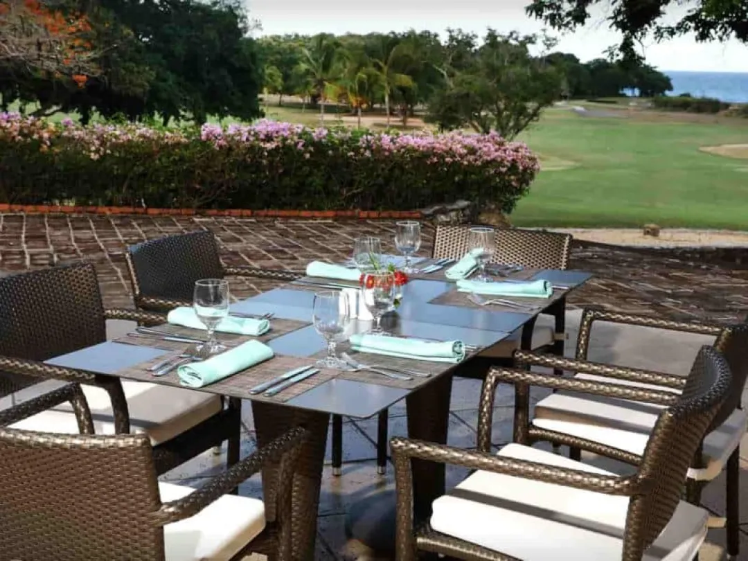 Lago Restaurant