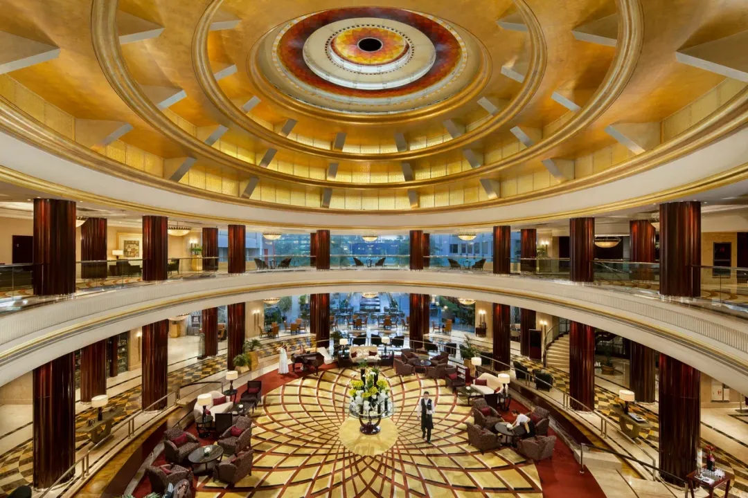 Beach Rotana Hotel Abu Dhabi - Lobby