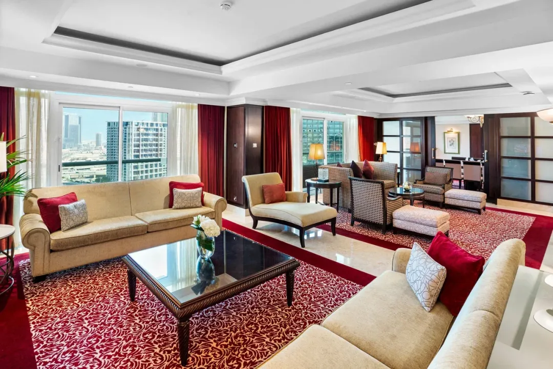 Beach Rotana - Royal View Suite - Living Room