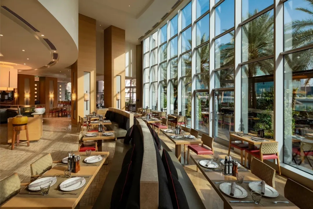 Beach Rotana Hotel - Prego's Restaurant View