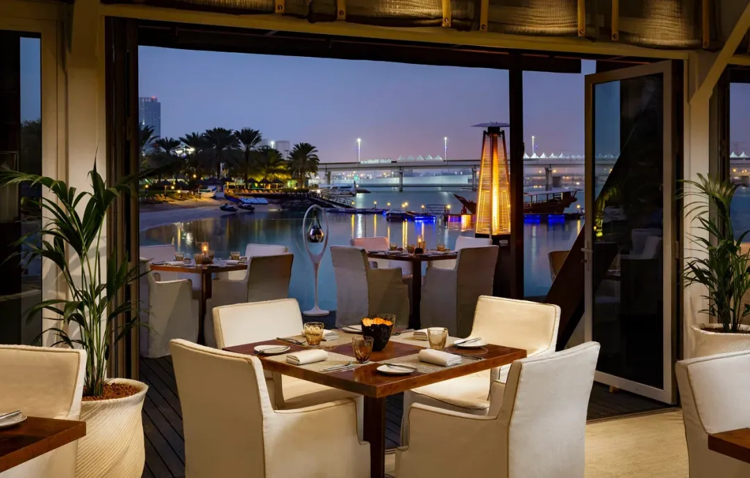 Beach Rotana Hotel - Finz - View