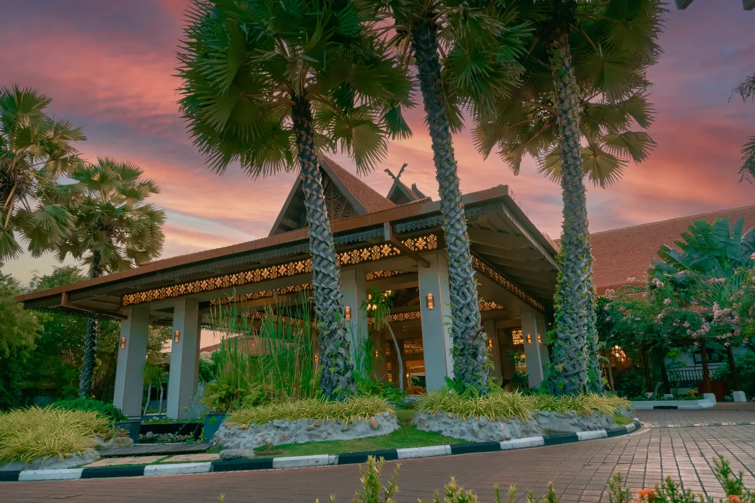 Pelangi Beach Resort - Entrance