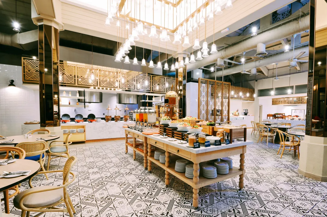 Pelangi Beach Resort - The Spice Restaurant Interior