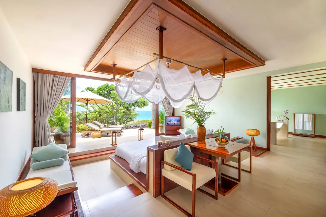 Chic Suite - Bedroom View