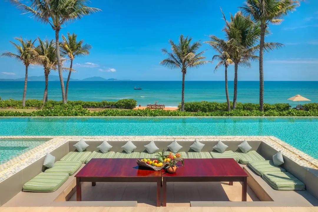 Fusion Resort Cam Ranh - Pool Lounge with Sea View