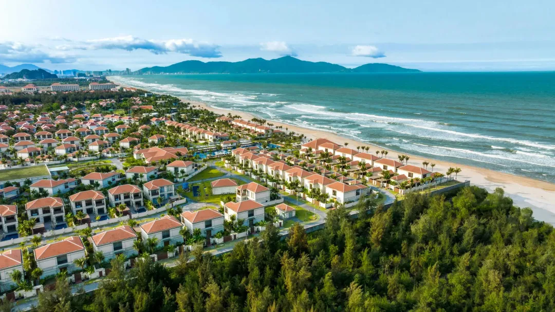 Pool-Villas-at-Fusion-Resort-Da-Nang-Resort-Aerial-View