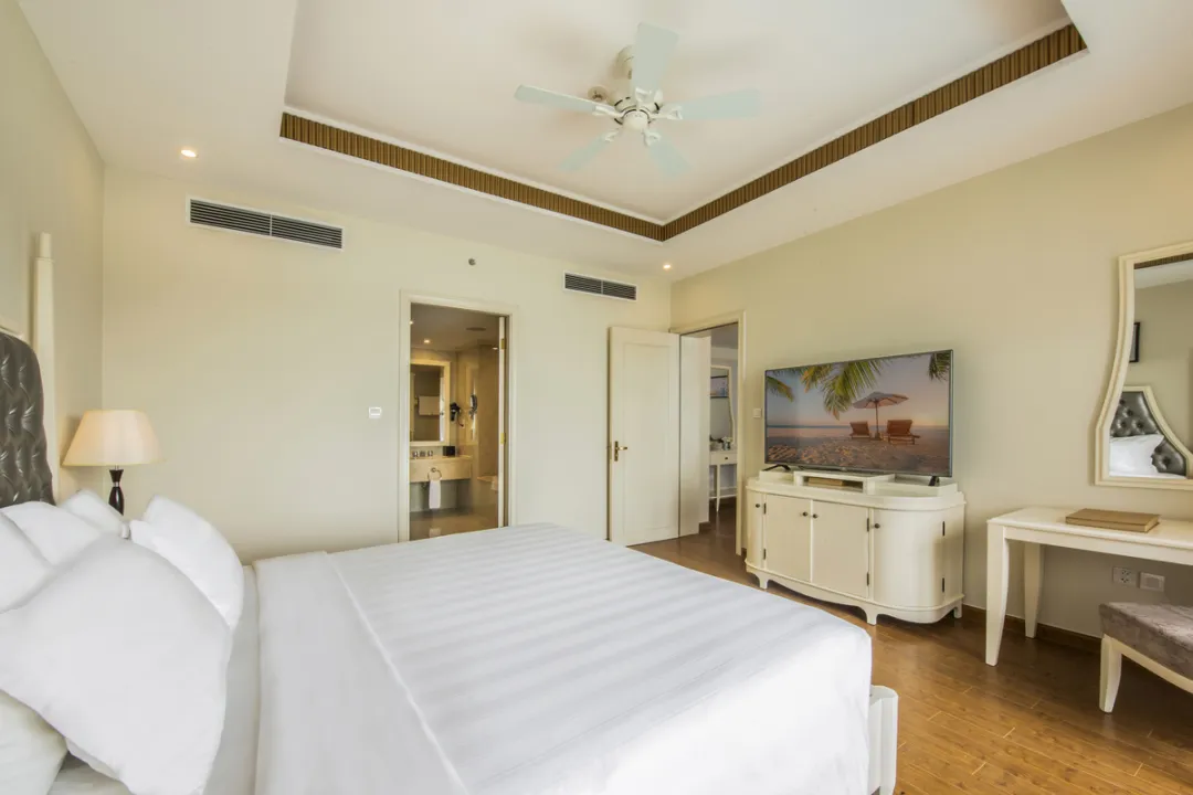 Executive Suite Ocean View - Bedroom