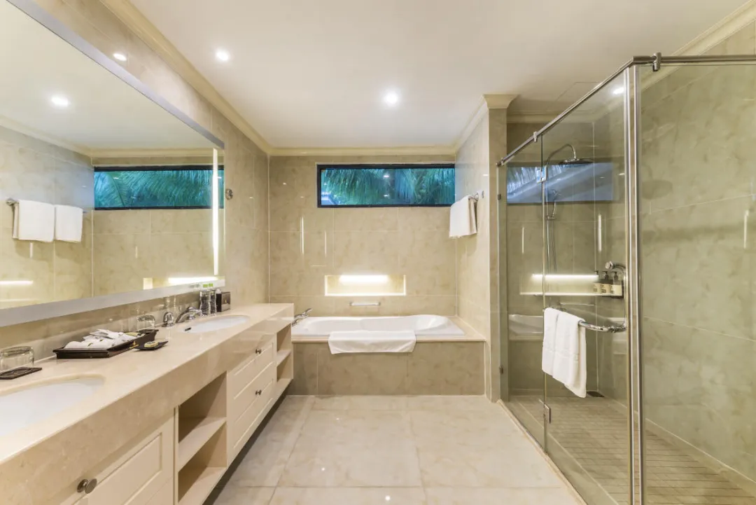 Two Bedroom Villa Pool View -Bathroom