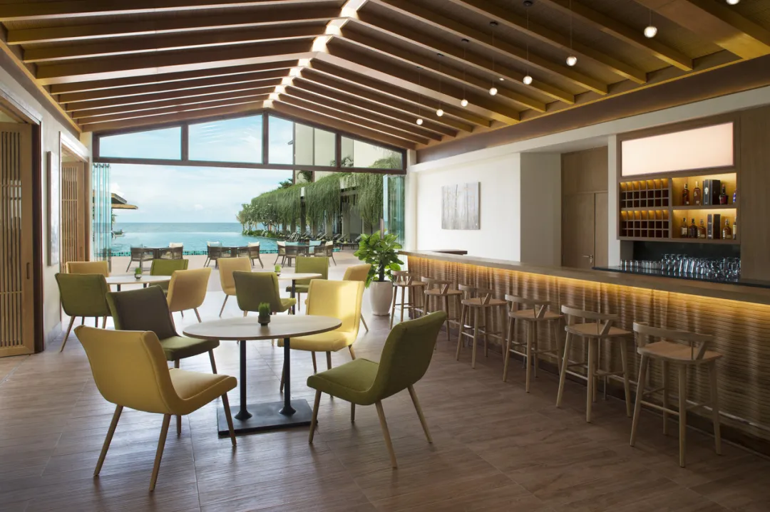 Dusit Princess Moonrise -Lobby Bar