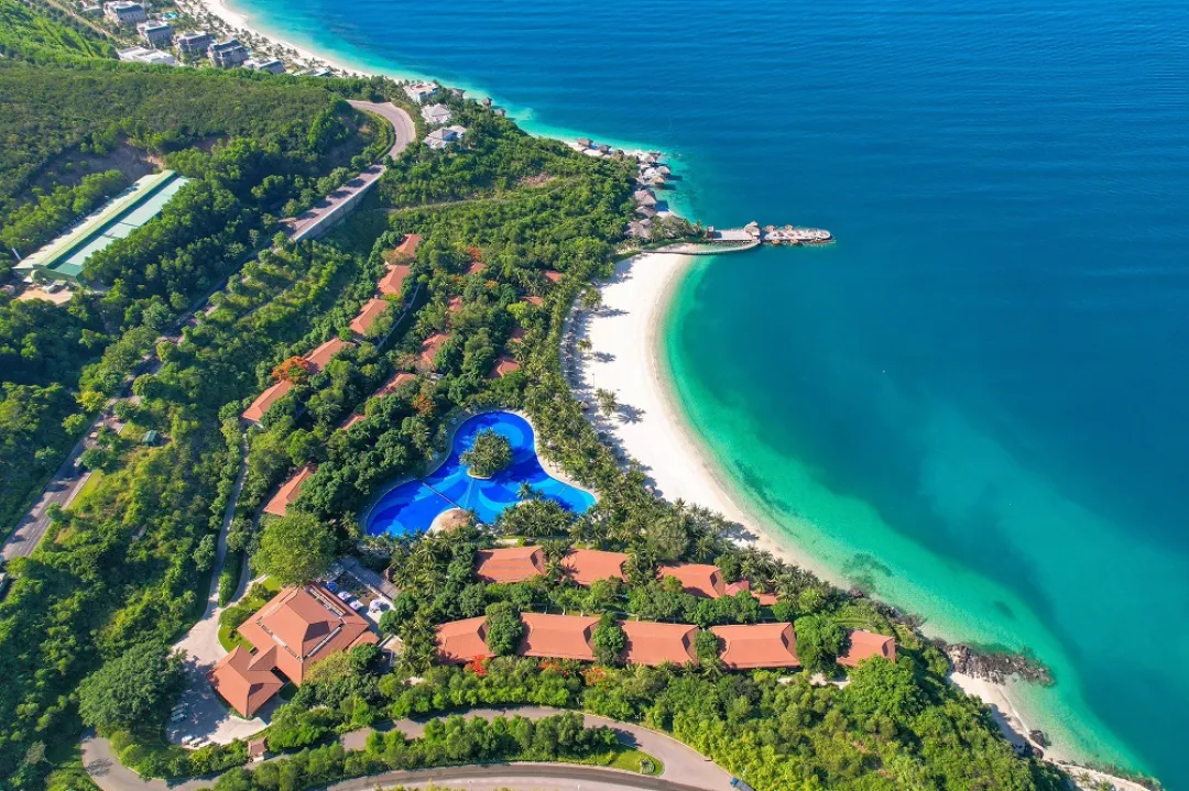 Vinpearl Luxury Nha Trang - Aerial View