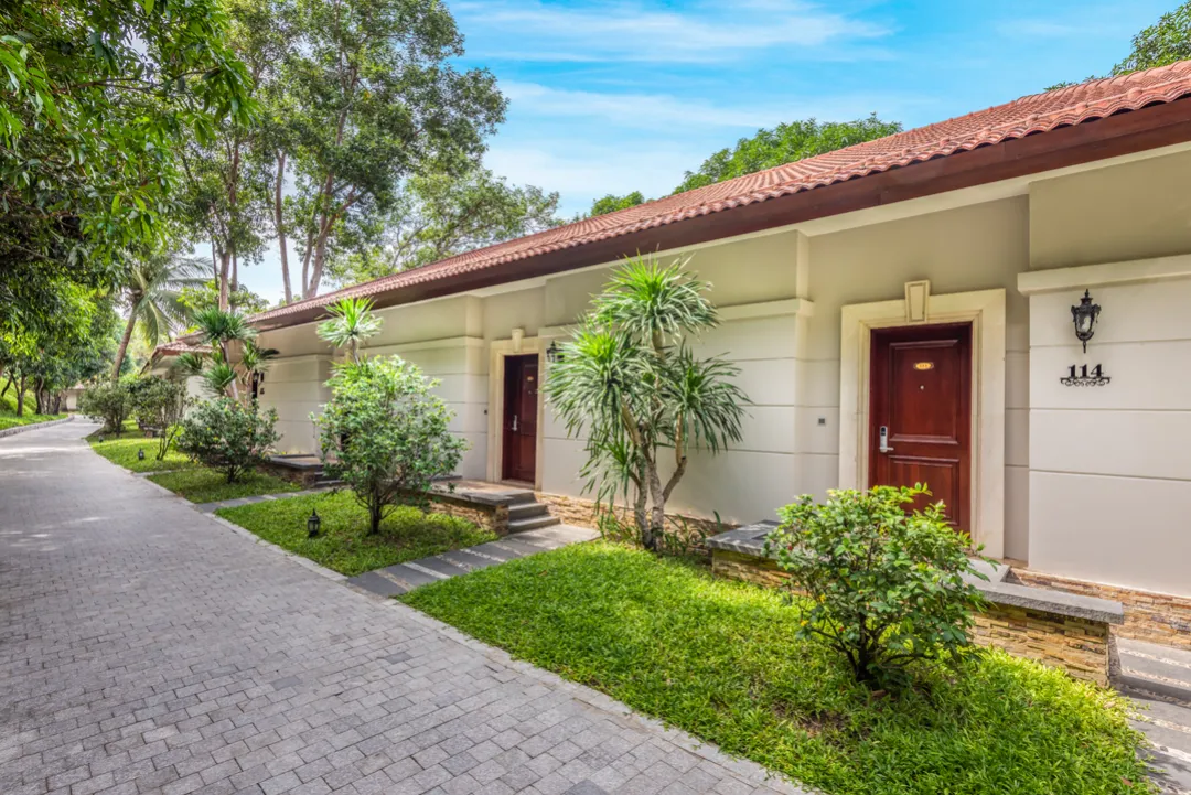 Premier Beachfront Villa - Villa Over View