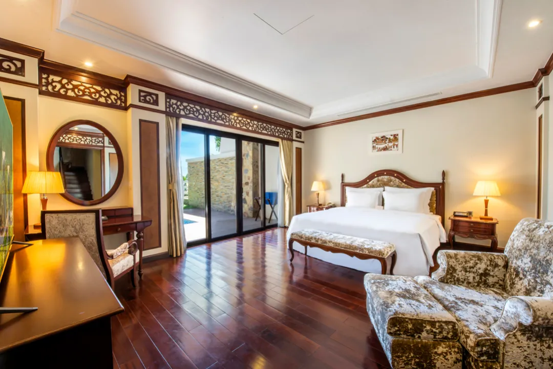 Grand Duplex Villa - Bedroom