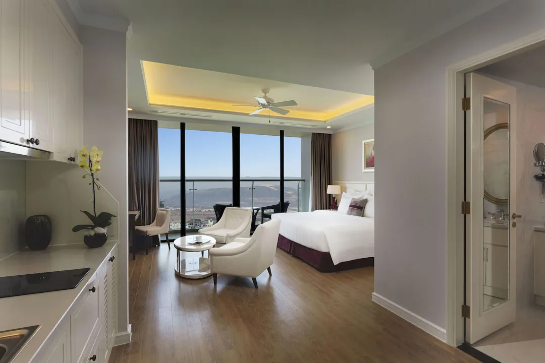 Studio City View Double Bed - Bedroom View