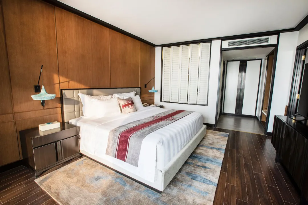 Executive Suite King - Bedroom