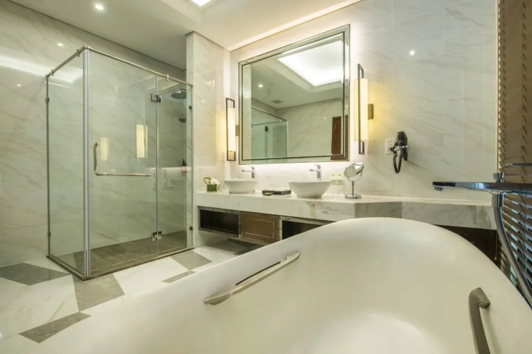 Two Bedroom Villa Garden View - Bathroom