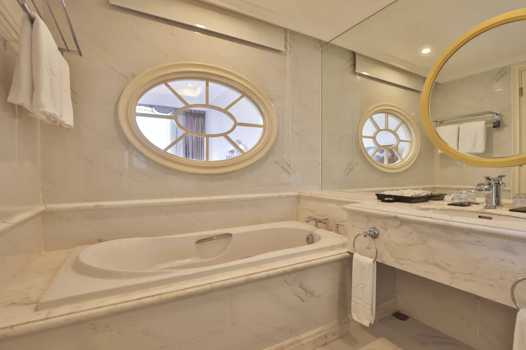Deluxe Terrace View Twin Bed - Bathroom