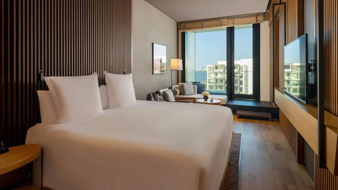 Bliss Resort View Guestroom - King Bed