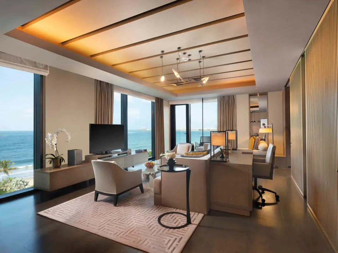 Family Suite - Living Room