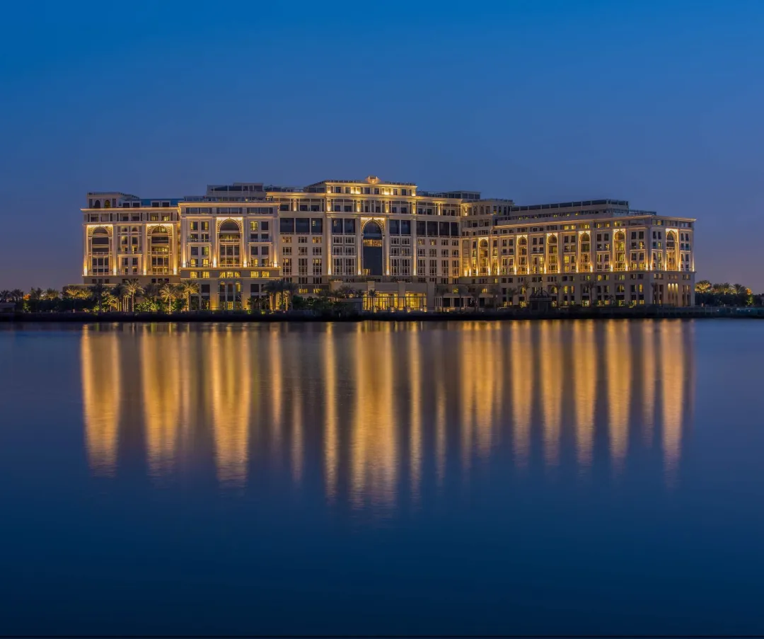 Palazzo Versace Dubai - Exterior Resort View at Night