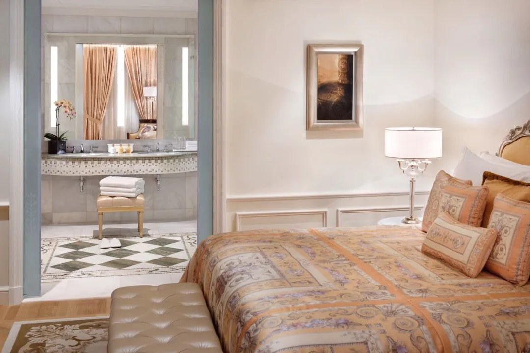 Superior City View Room - Bedroom