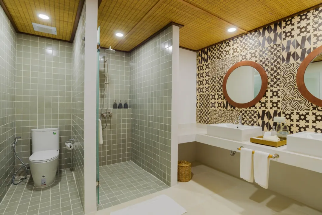 Deluxe Villa Pool View - Bathroom View