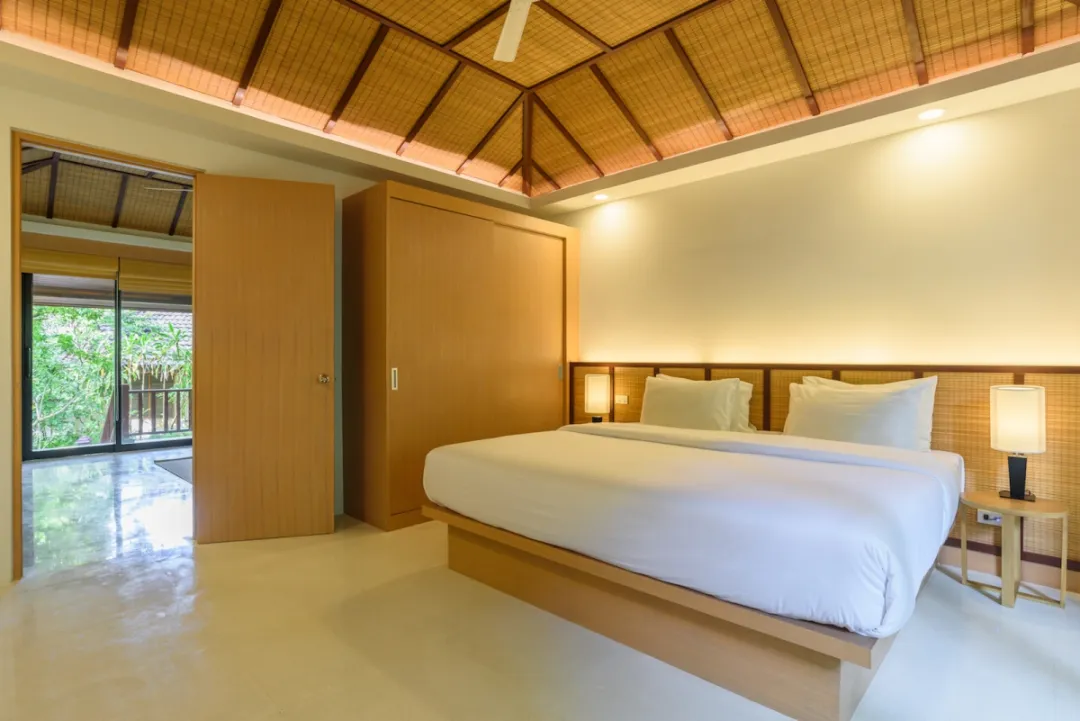 Deluxe Villa Pool View - Bedroom View