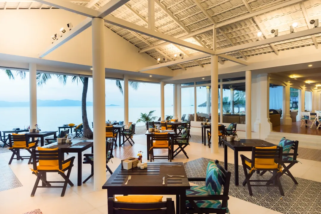 Beach Bar