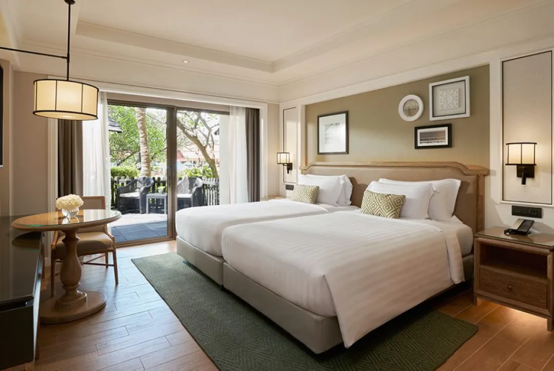 Lanai Room - Twin Bed