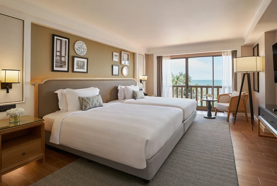 Club Ocean Suite - Twin Bed