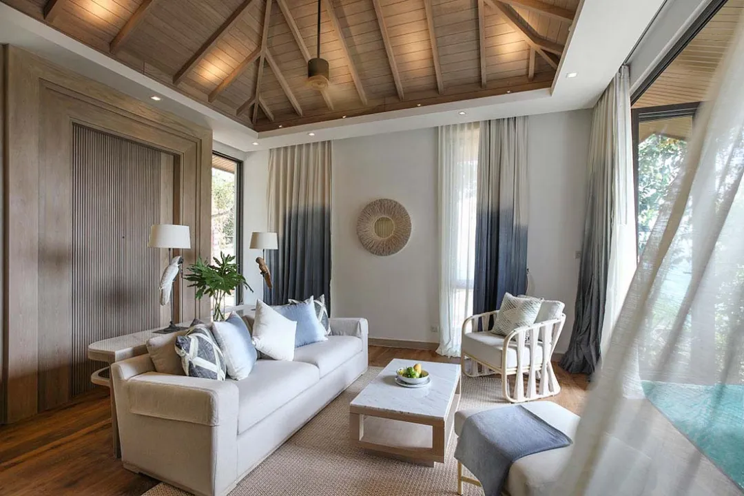Deluxe Pool Villa - Living Room