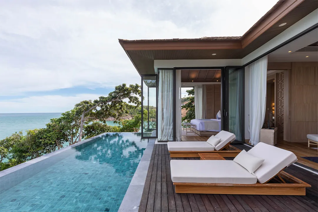 Ocean View Pool Villa - Pool Lounge