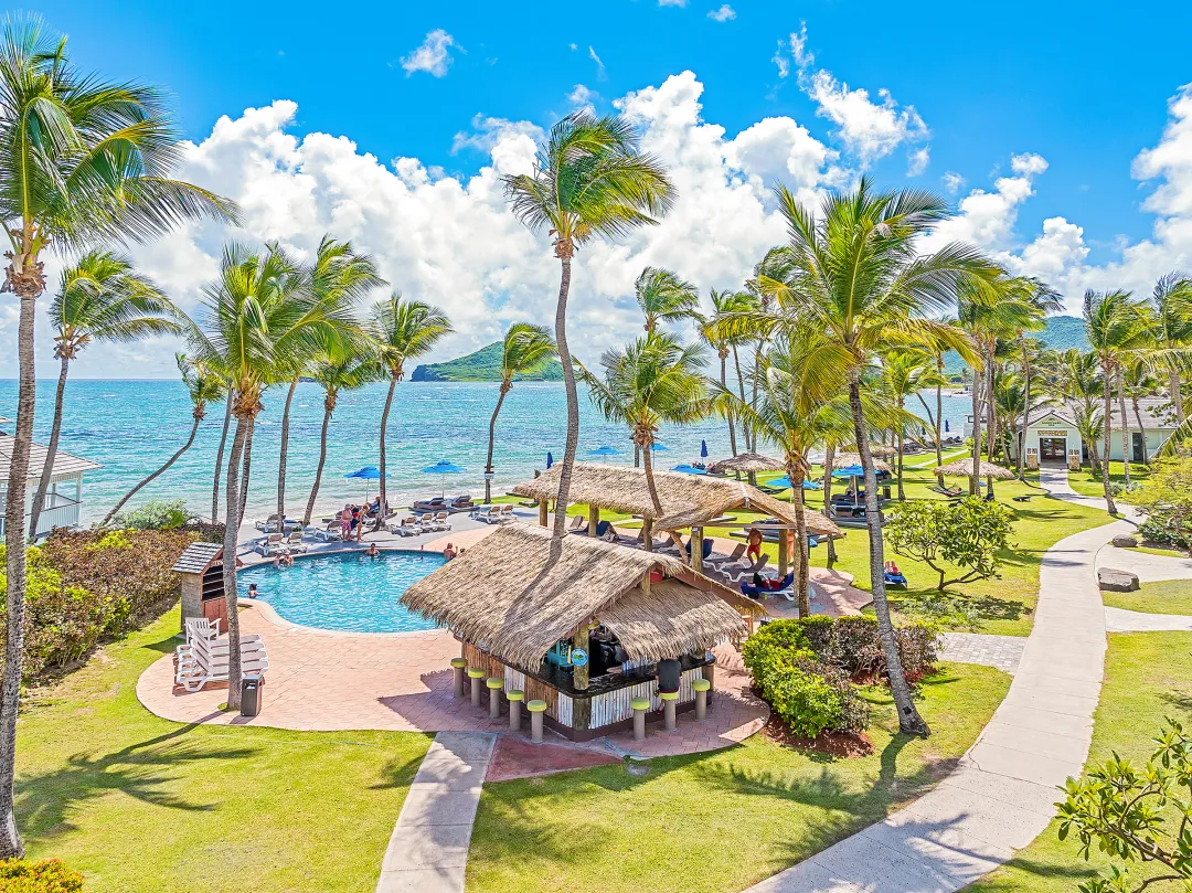 Coconut Beach Resort and Spa - Harmony Tiki Bar