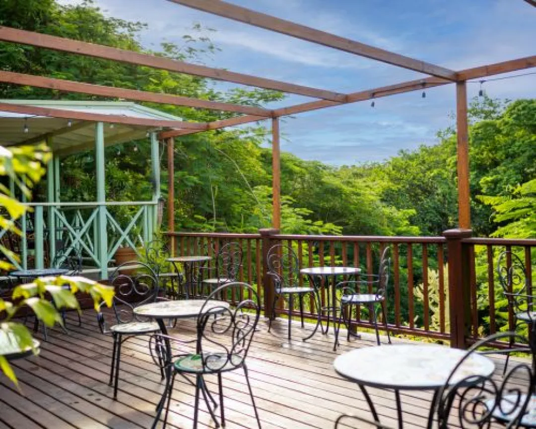 Chattel Bar