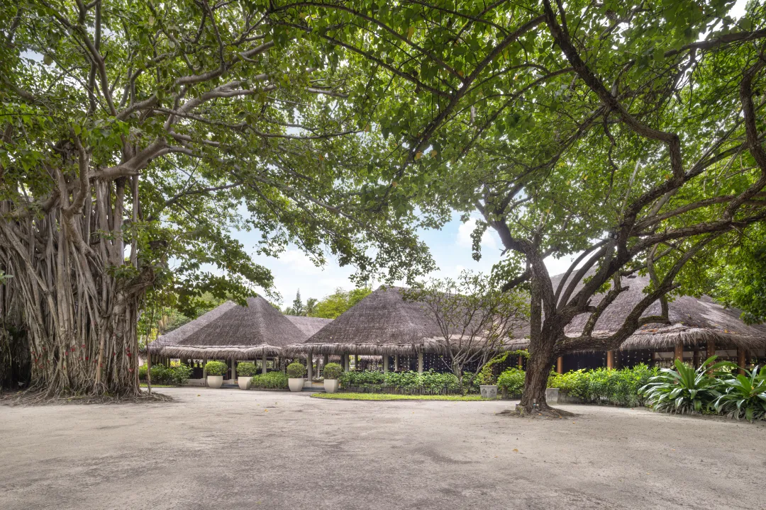 Hudhuranfushi - Banyan Restaurant