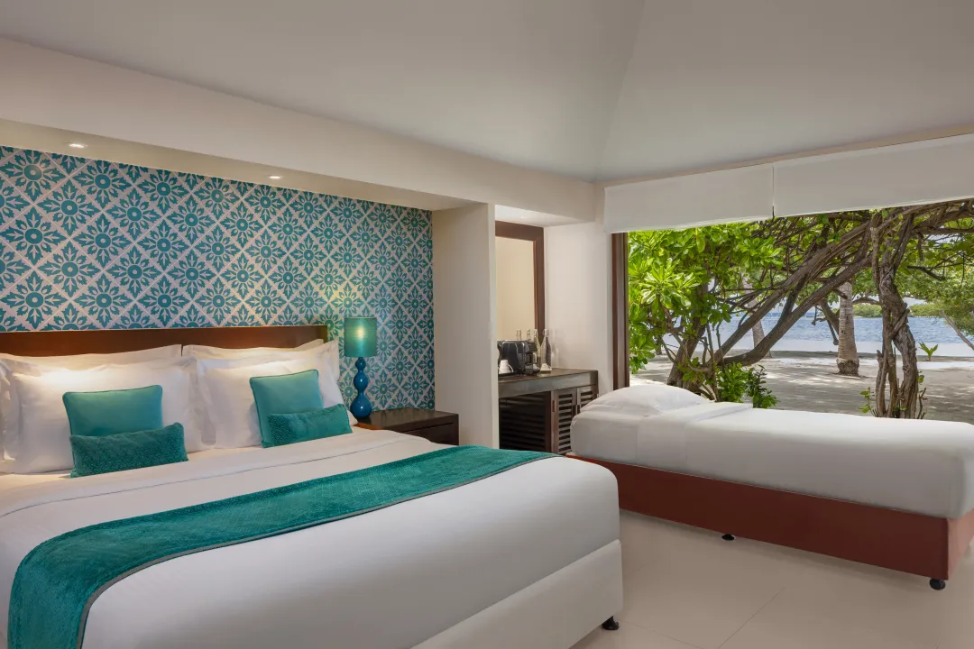Hudhuranfushi - Deluxe Beach Villa - Sofa Bed