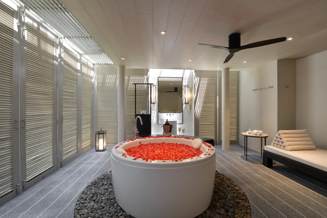 Layana Resort and Spa - Ocean Deluxe Villa -Bathroom