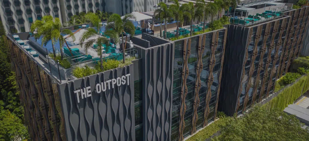 The Outpost Hotel - Exterior