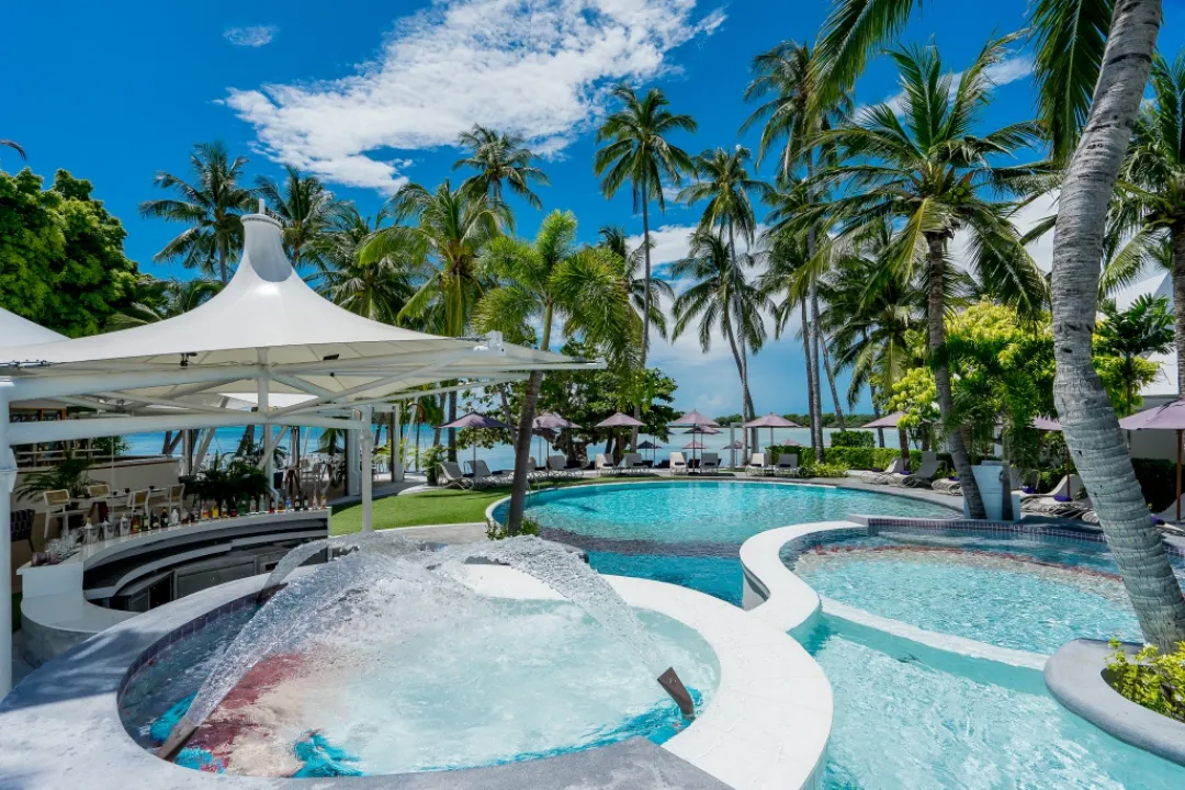 Pool Bar