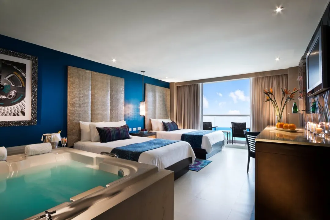 Deluxe Double Ocean View - Twin Bed