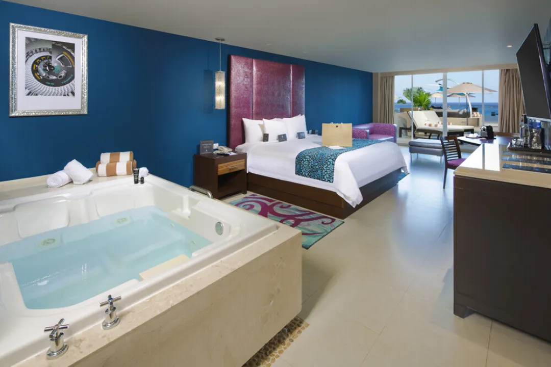 Rock Royalty Ocean View - Bedroom