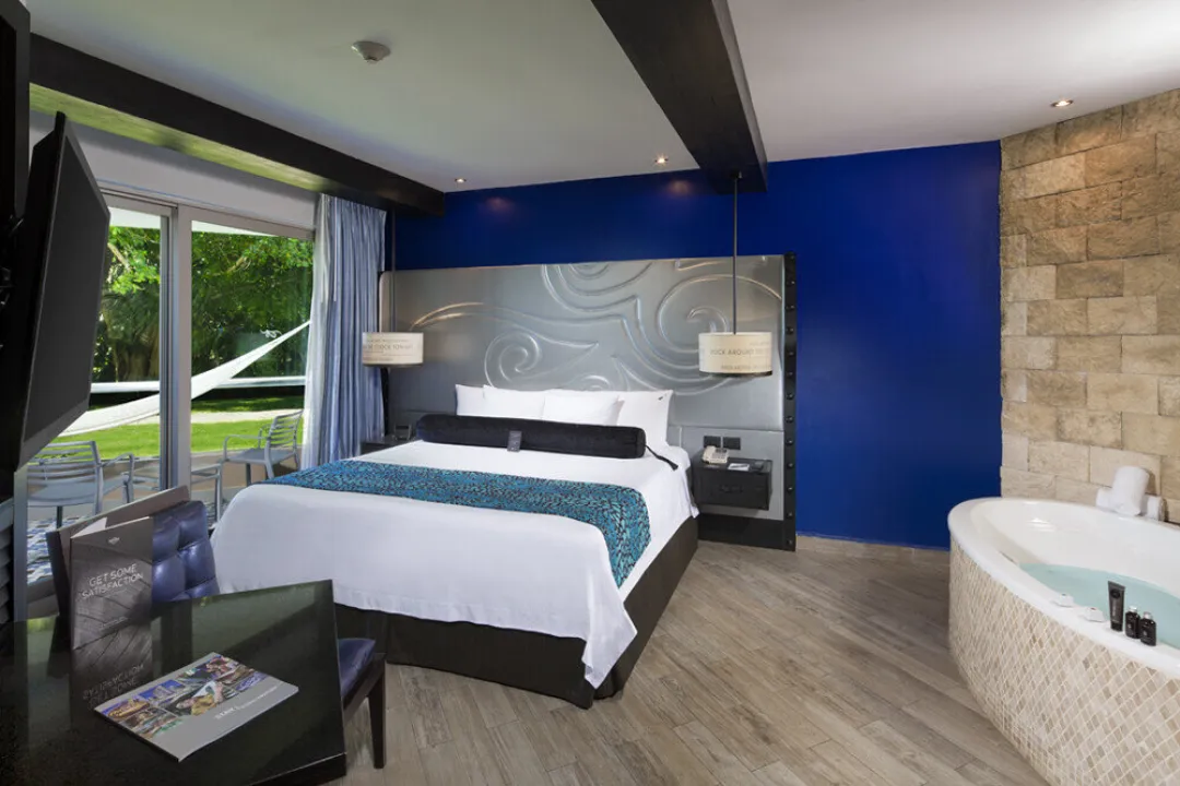 Deluxe Gold King - King Bed