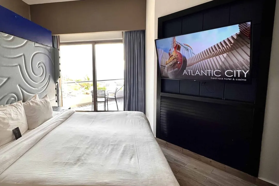 Deluxe One Bedroom Sky Terrace - Bedroom