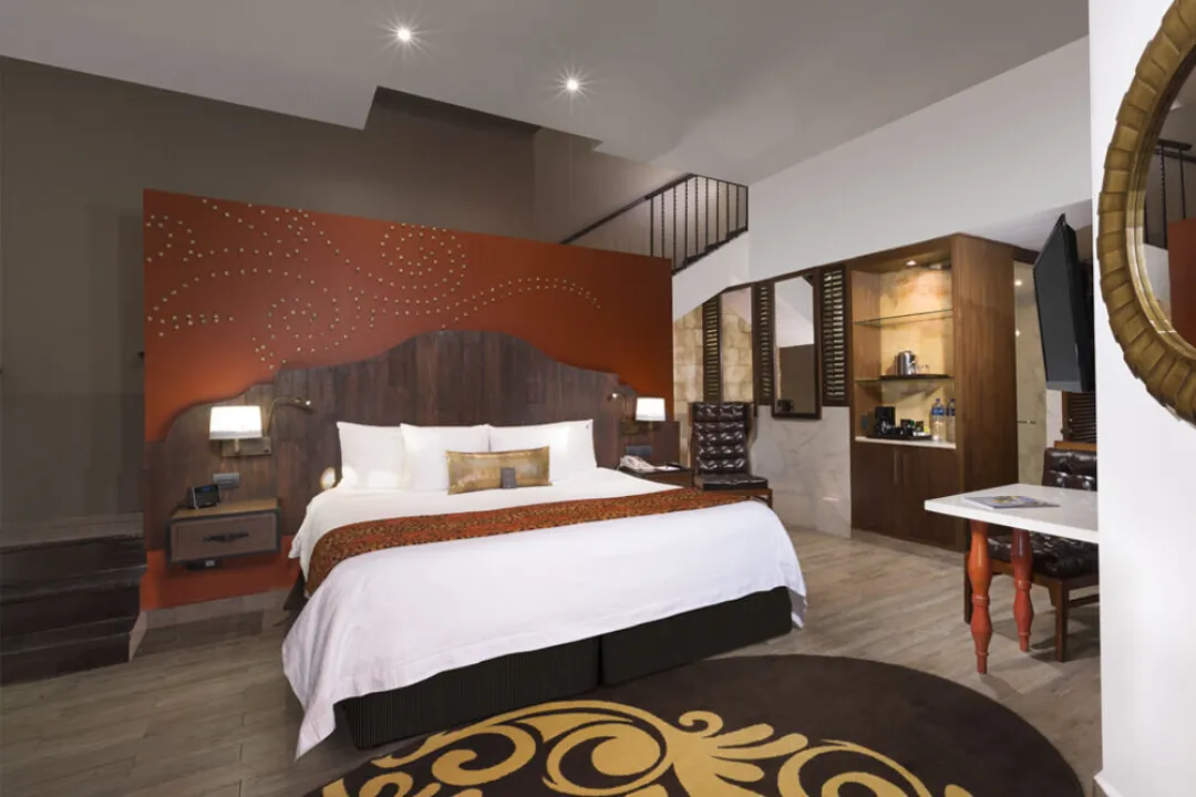 Deluxe One Bedroom Sky Terrace - Bedroom