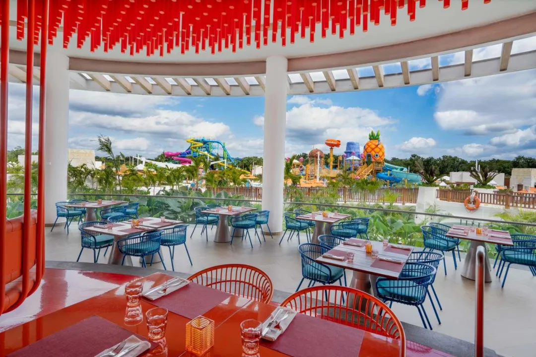 Nickelodeon Hotels & Resorts Riviera Maya - Restaurant with view