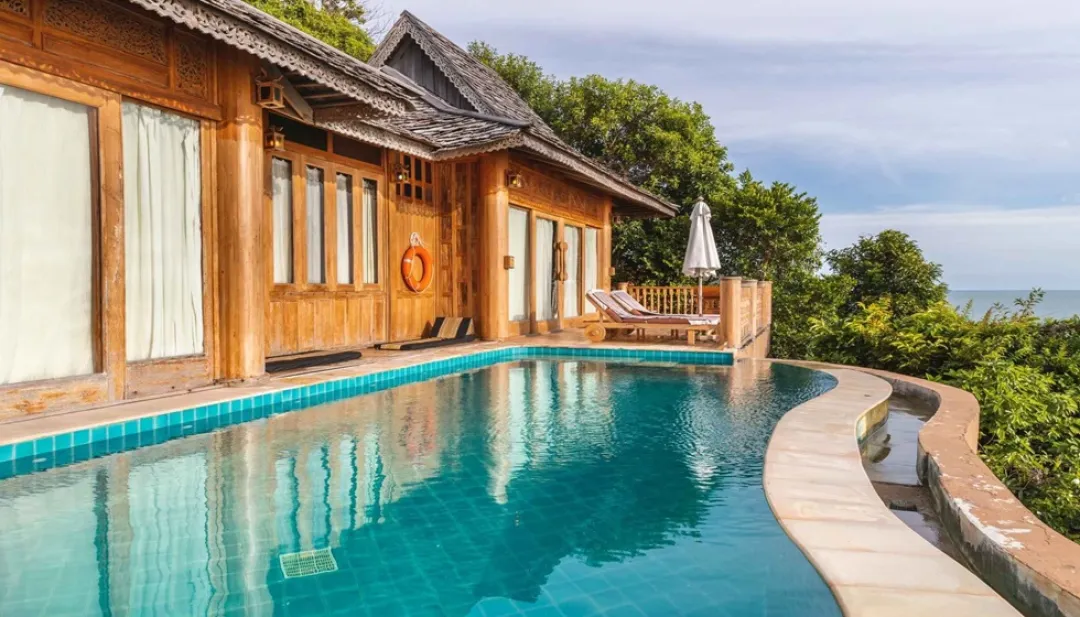 Seawater Pool Villa - Pool