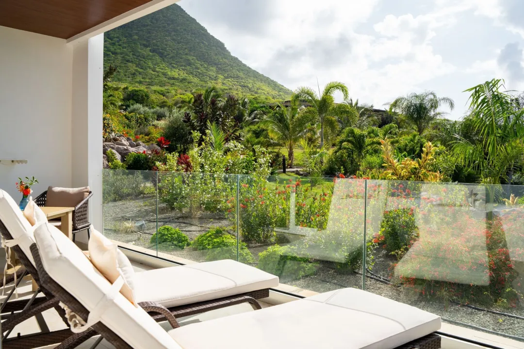 Golden Rock Dive and Nature Resort - Deluxe Ocean View Room - Garden View