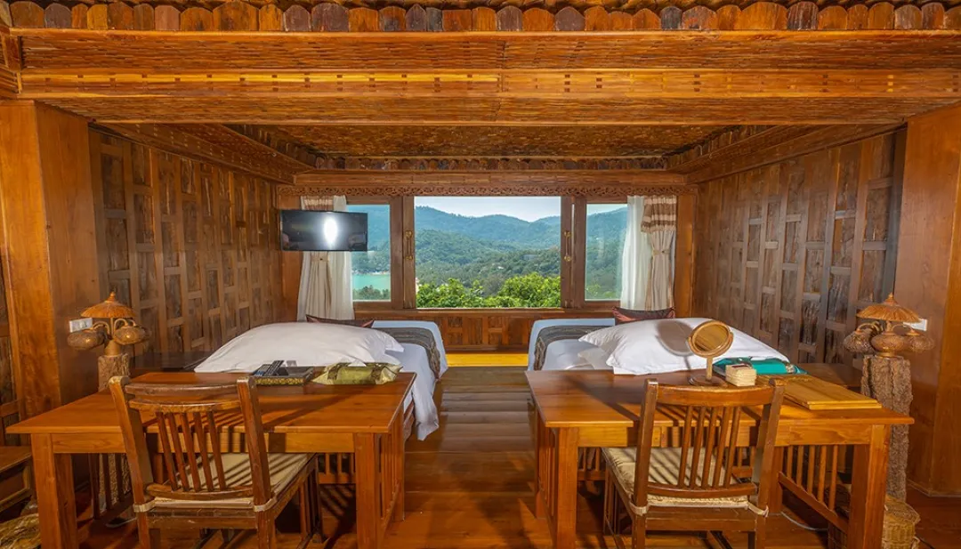 Royal Grand Pool Villa - Twin Bed