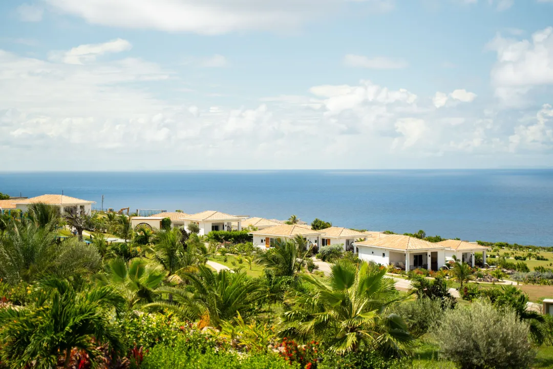 Golden Rock Dive and Nature Resort - Cottages