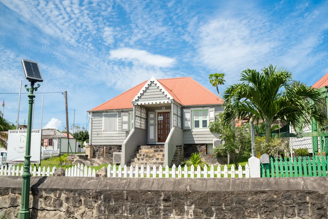 St. Eustatius Island - Houses in Fort Oranje