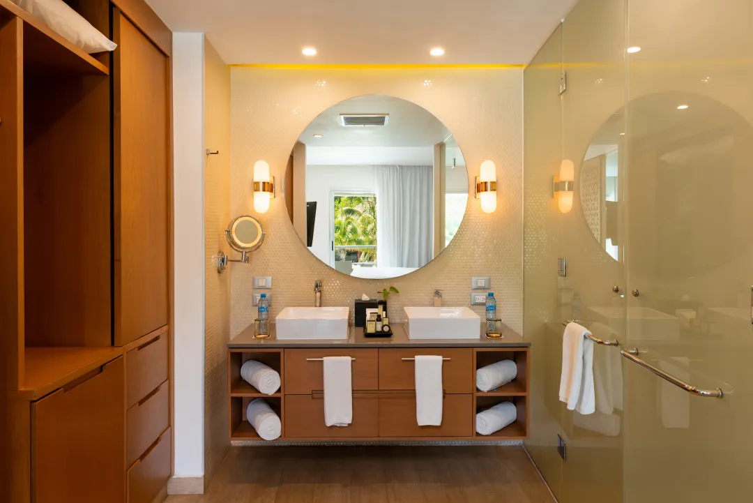 One Bedroom Residence - Bathroom